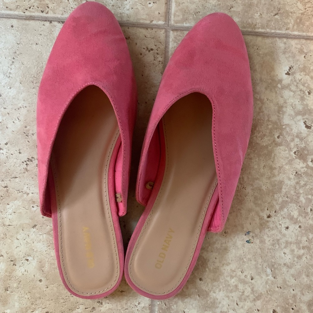 Hot pink flats